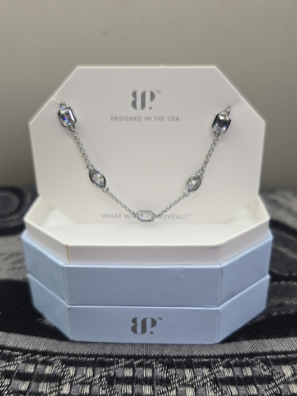 Bomb Party Station Necklace "Soft Chain-Sharp Shine" Diamond Cz Hematite NK44340